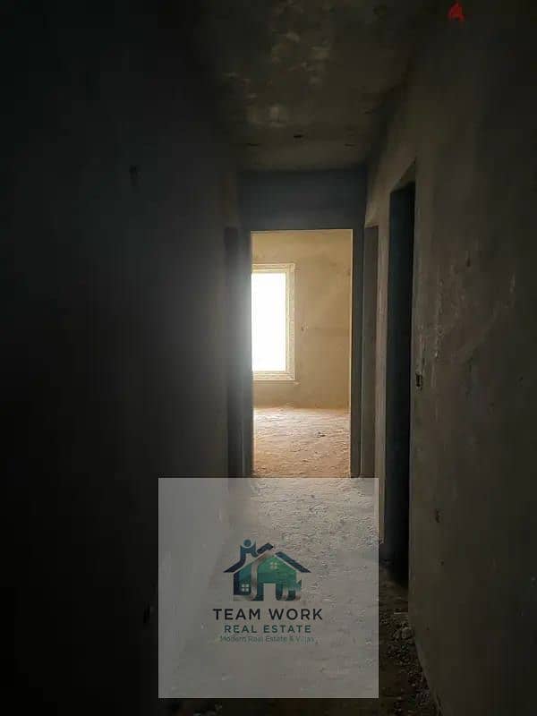 4 b5d67264-4ba5-4222-ba26-fbe881560ef2. jpg