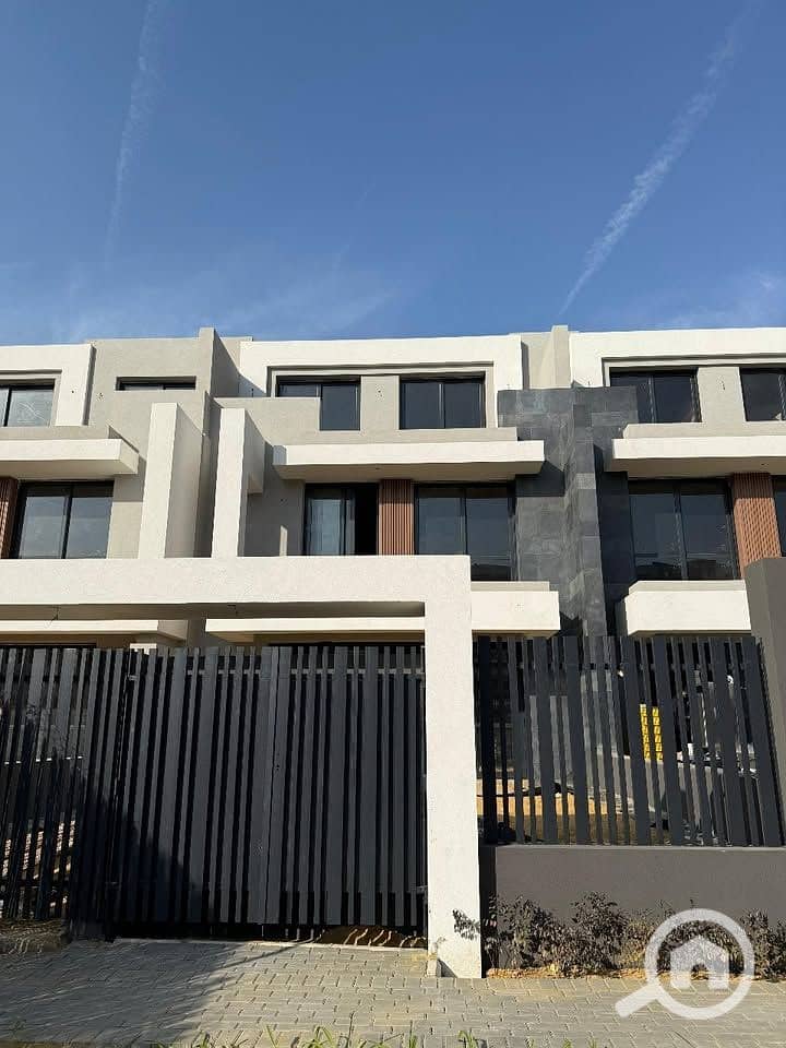 7 558860270_10234440392084716_6581449312305579097_n. jpg