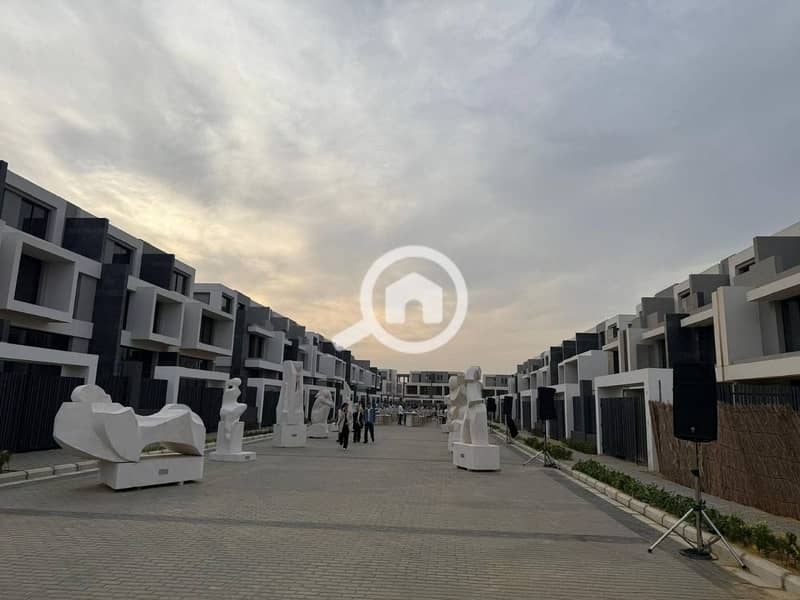 9 571365033_861909636160906_5873737927262721994_n. jpg