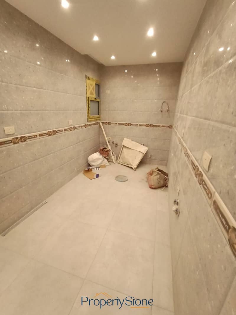 5 WhatsApp Image 2025-11-27 at 6.20. 47 PM (4). jpeg