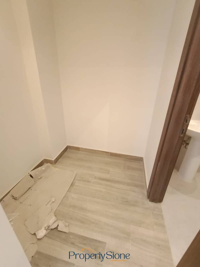 10 WhatsApp Image 2025-11-27 at 6.20. 48 PM (3). jpeg