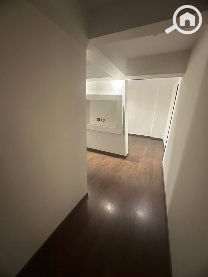 6 WhatsApp Image 2025-11-25 at 5.32. 48 PM (2). jpeg