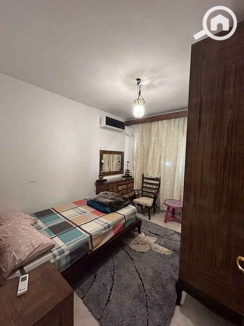 4 35a48c28-526f-45ef-9f51-4d93a029a7a9. jpg