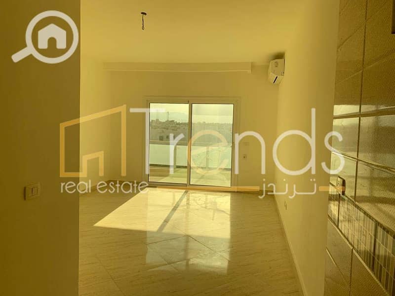 5 WhatsApp Image 2024-07-22 at 3.32. 25 PM. jpg