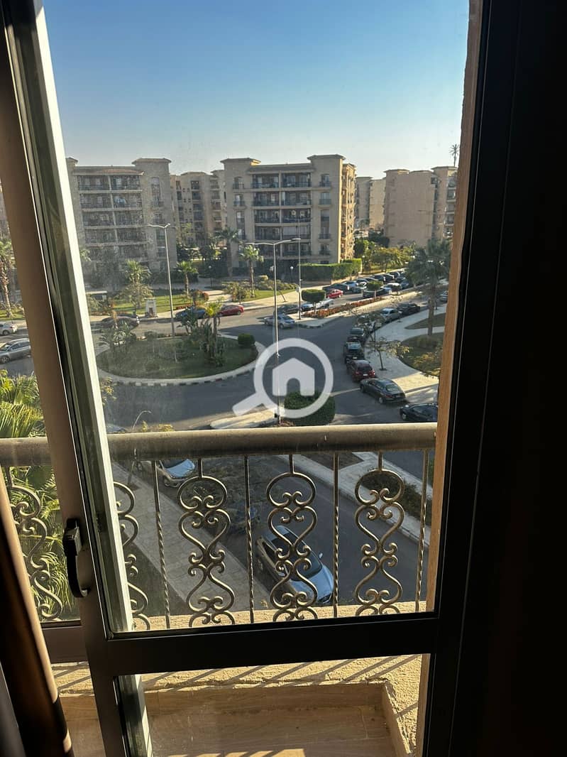 6 WhatsApp Image 2025-11-23 at 13.00. 12 (1). jpeg