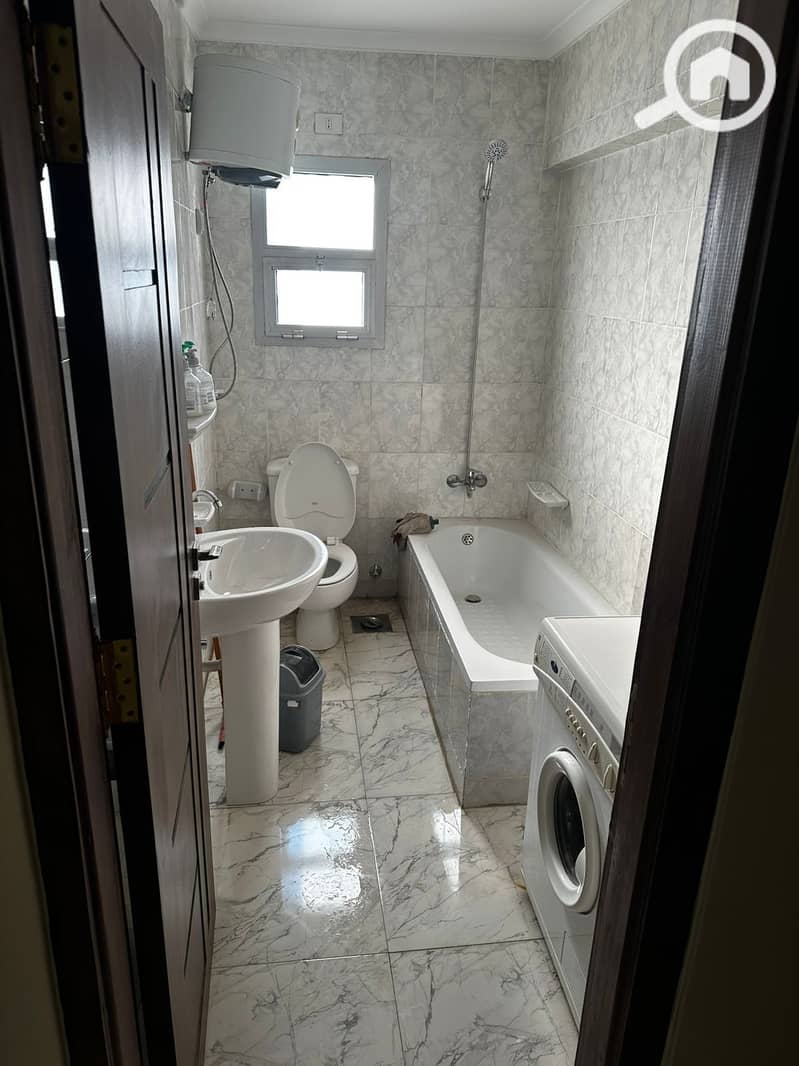 7 WhatsApp Image 2025-11-23 at 13.00. 14 (1). jpeg