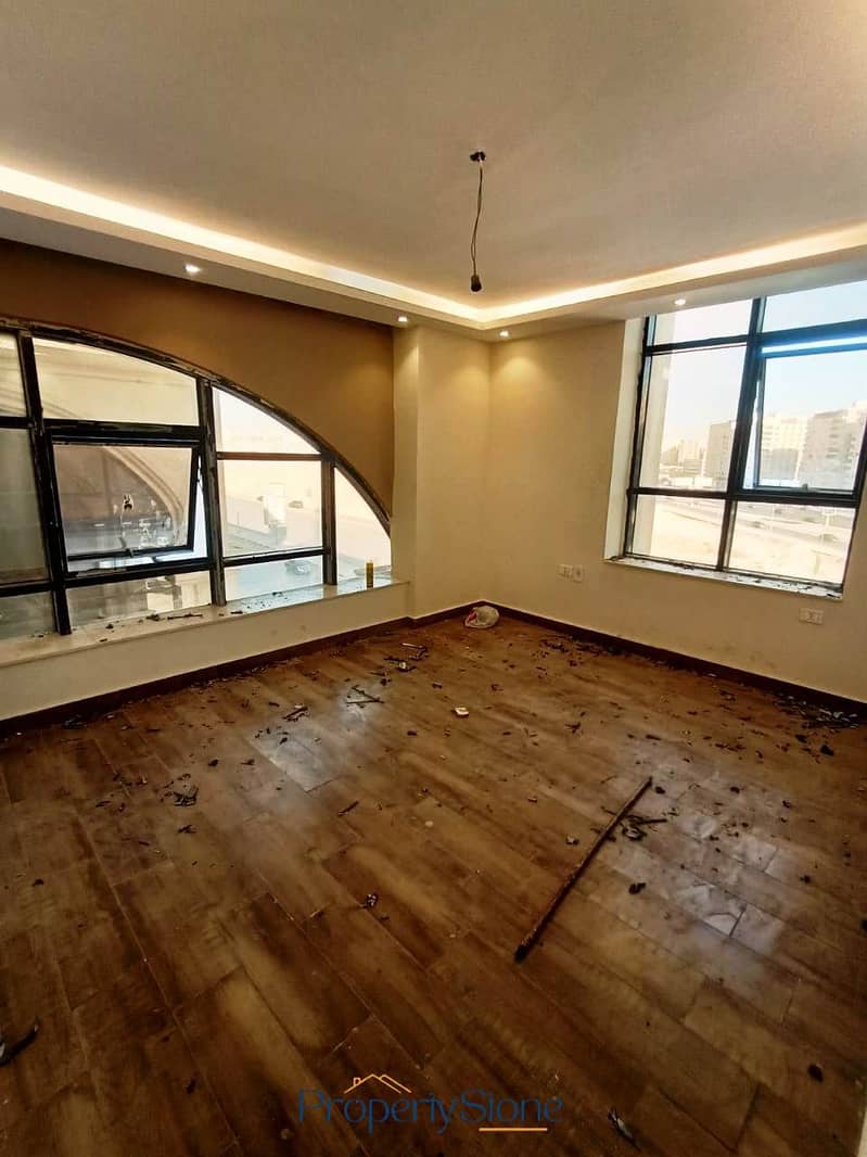 3 WhatsApp Image 2025-11-27 at 6.20. 29 PM (6). jpeg