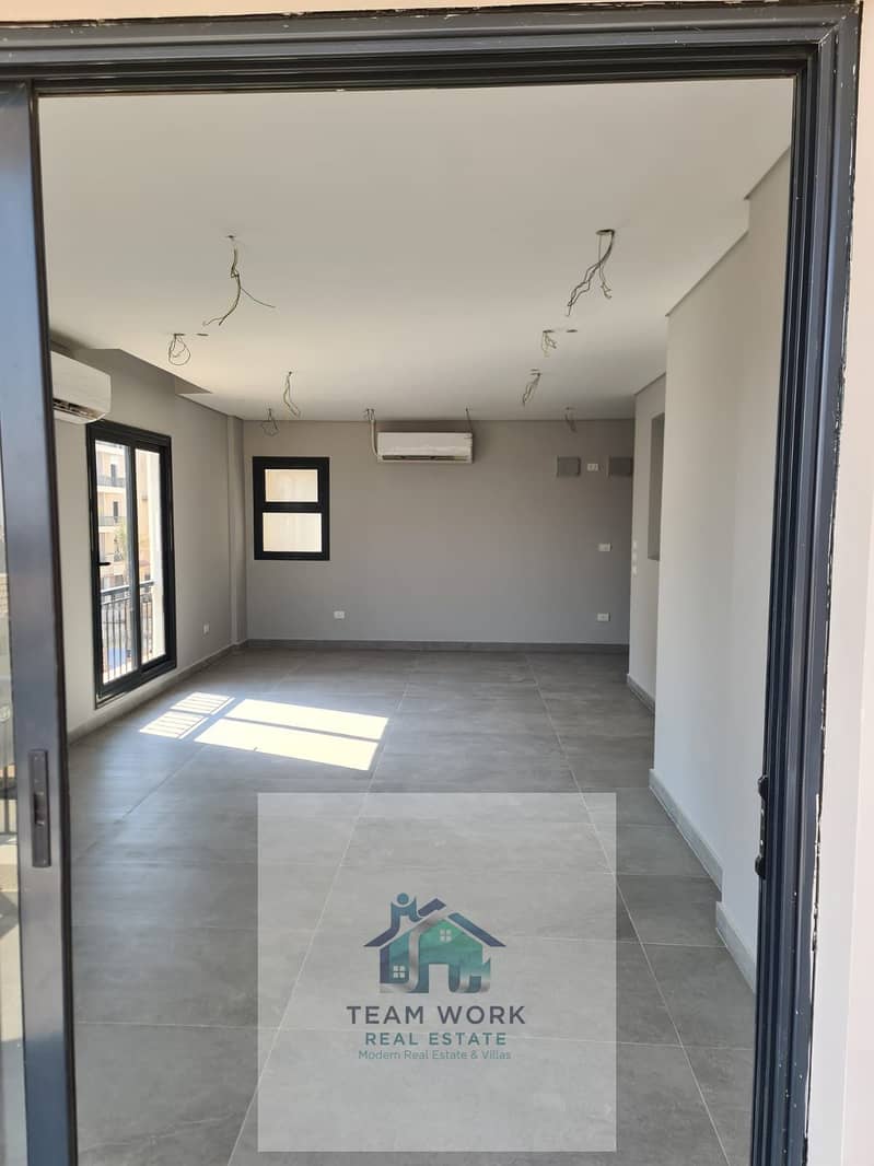 10 31711ab8-da6a-43e5-ac3b-6bfb2df254d2. jpg