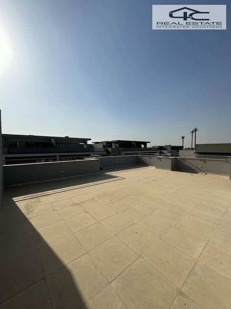 6 WhatsApp Image 2025-11-26 at 9.55. 04 AM (3). jpeg