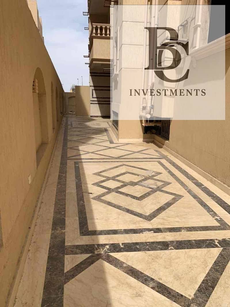 2 03b799f1-e0d7-4750-8b41-f762f5cc6e7b. jpg