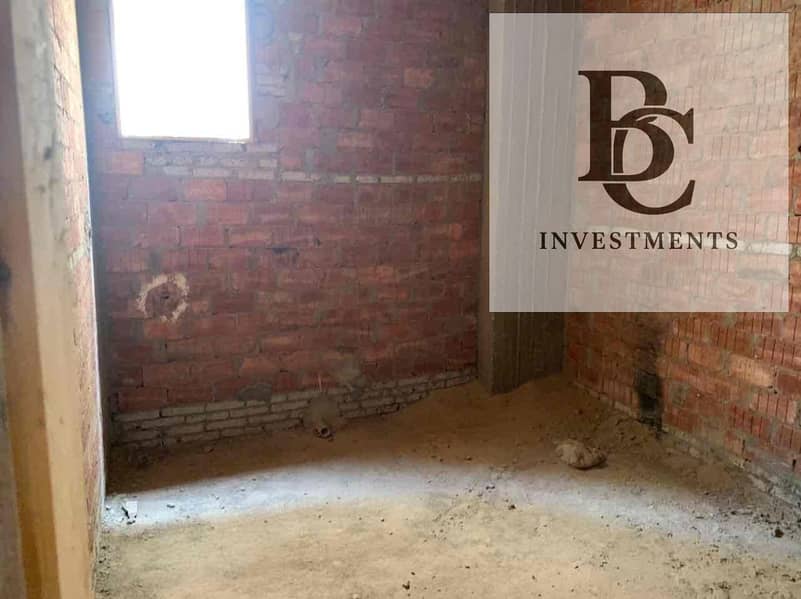 12 69f069da-03a5-4801-8a1a-5760859b1252. jpg