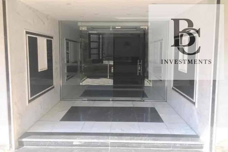 4 e2122143-7f69-4cbe-acb4-5ea28c0be0f1. jpg