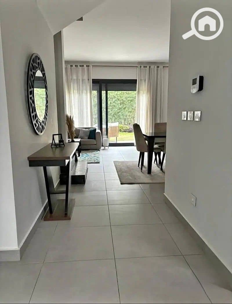 11 30776395-800x600. jpg