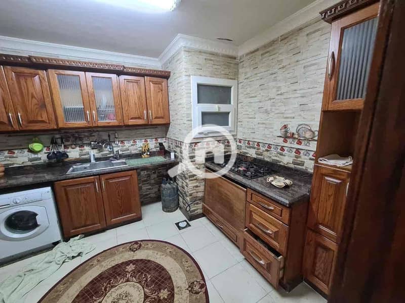 10 24ed374e-dd2d-4c01-9255-fc7dd4a6840b. jpg