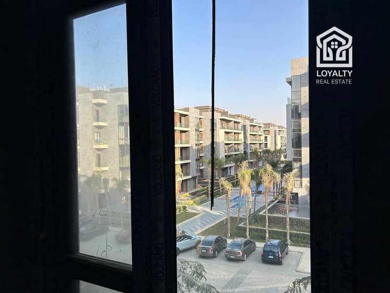 4 b0b603b9-8920-4b8e-91b1-aee3f90e514d. jpeg