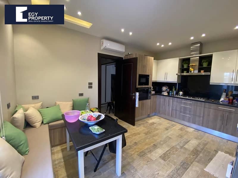 4 _files_67f39651-79f2-4944-be6f-74e9e55269bf. jpeg