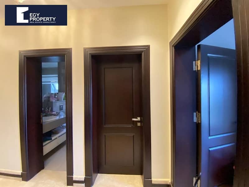 6 _files_98a6d75d-ad1b-42c1-9678-7ed3f758a77a. jpeg