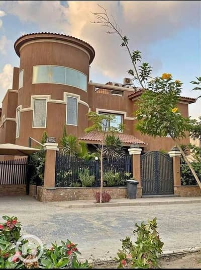 9 Bedroom Villa for Sale in New Cairo, Cairo - 547511548_4123045131268864_3428124010797793154_n. jpg