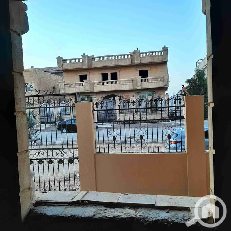 12 ٢٠٢٥١١٢٧_١٦٥٣٥٧. jpg