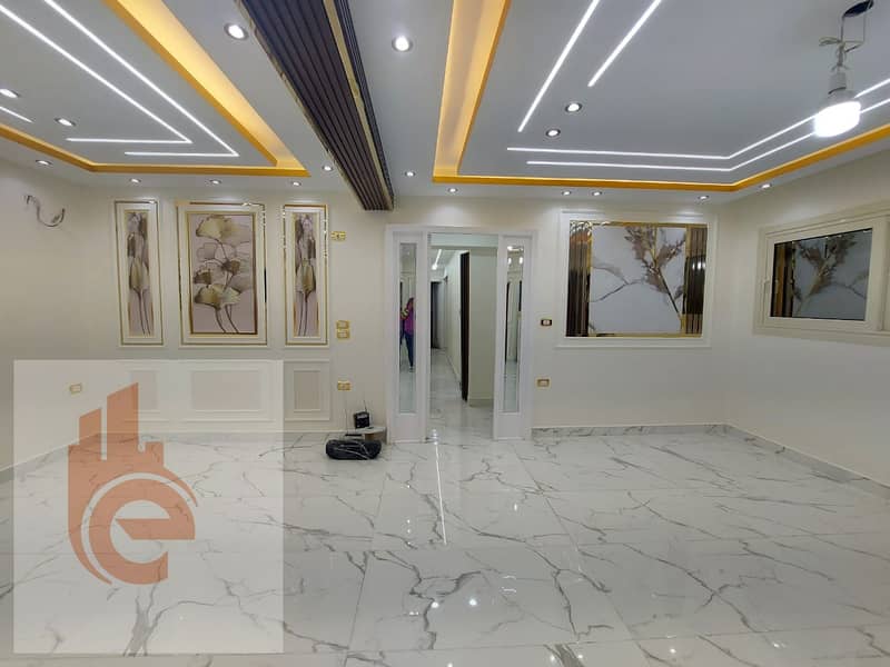 2 8476bcf2-28a9-4507-8614-930a6d8a8c13. jpg