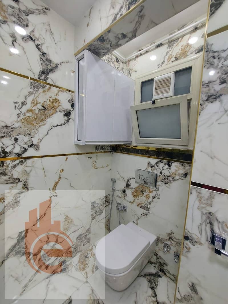 15 c1de1597-8ed1-47b9-9e0c-4a1abe554aa8. jpg