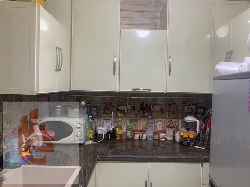 12 fafc7723-1d12-4343-86b7-17ada3941168. jpg