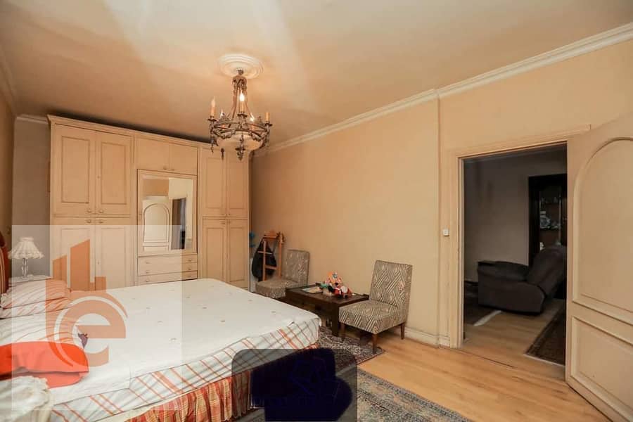 12 278f1965-fb5e-4d03-b746-db0ded40b7d9. jpg