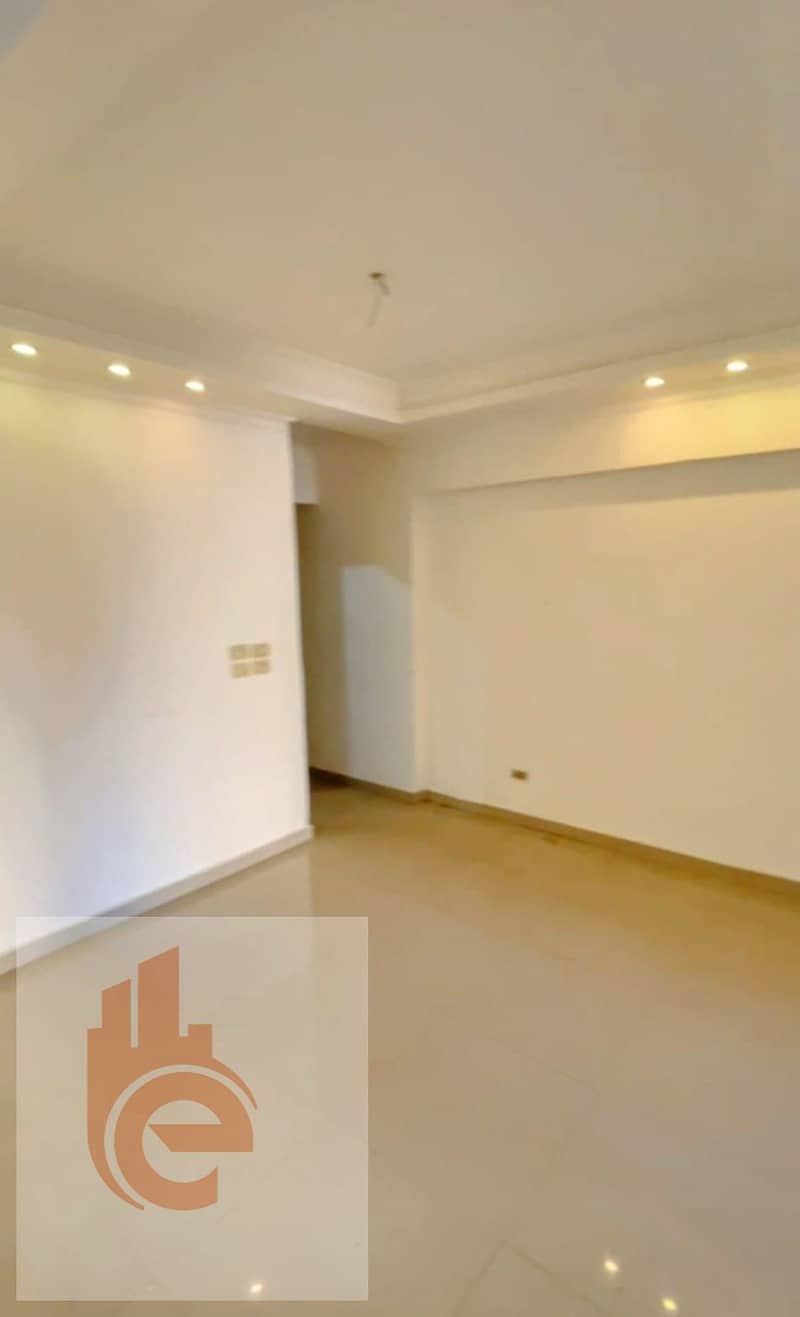 5 257cb782-b3c7-4ade-b41a-501520533a88. jpg