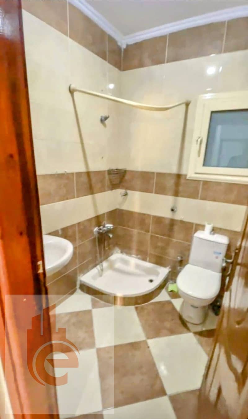 11 3092b40d-b4e4-4afb-8344-7e7d7cf33620. jpg