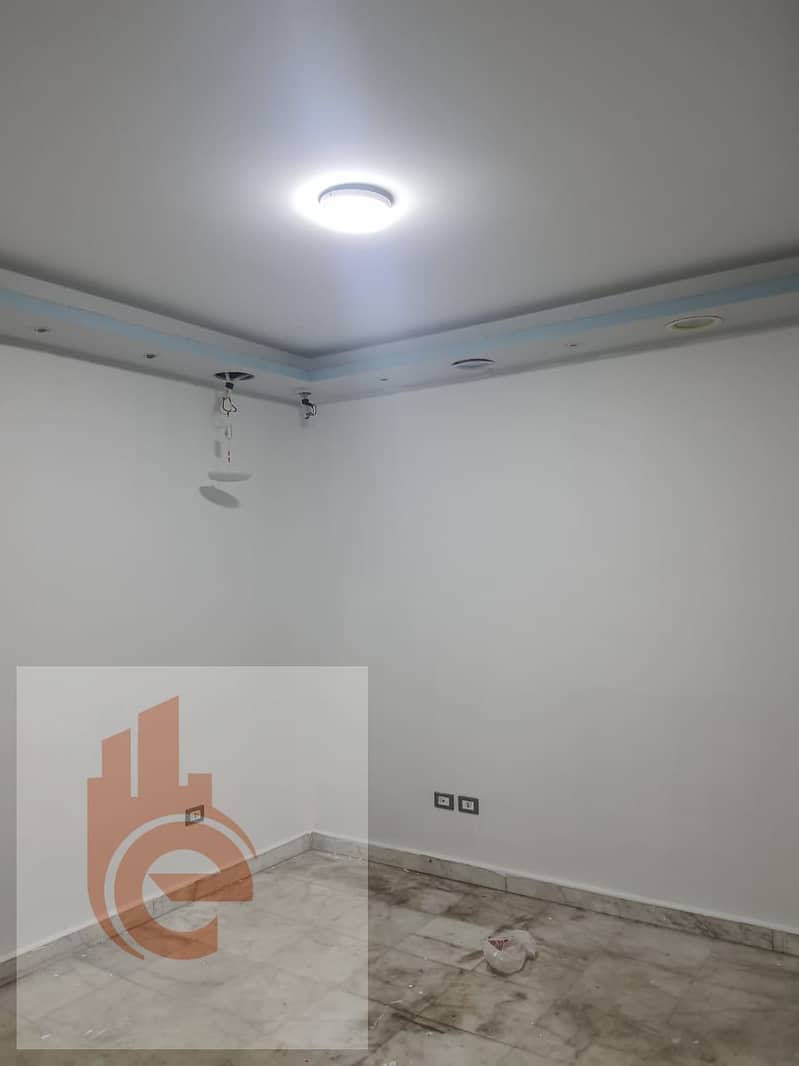 8 c9e848ee-3066-457c-8880-91d1270ea022. jpg