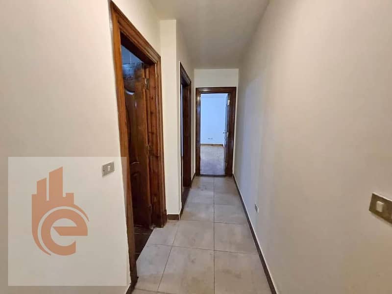 9 567743664_1097980622409368_8378594163178738388_n. jpg