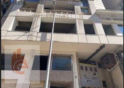 Office for Rent in Azarita, Alexandria - 8. png