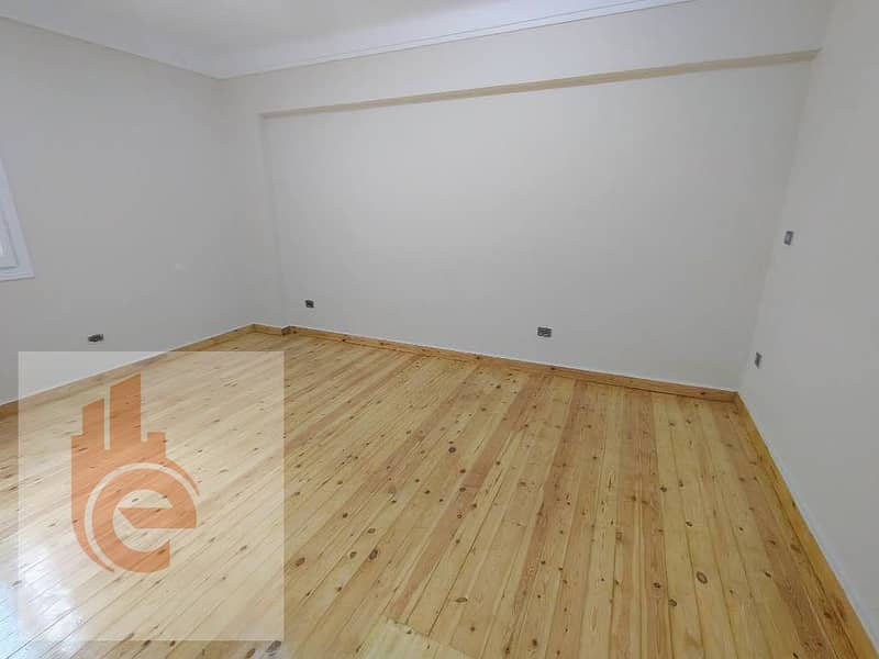 8 500562423_3642989215994572_7350212831342741498_n (1). jpg