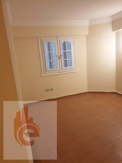 3 Bedroom Apartment for Rent in Smoha, Alexandria - 584432679_1203628215148575_2727617664658398808_n. jpg