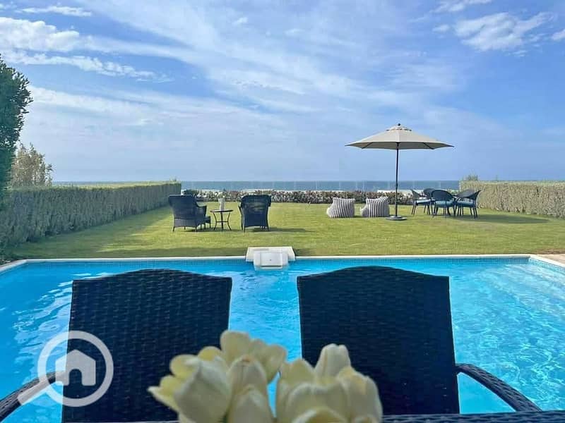 6 571793207_122202297794505837_909364297877191960_n. jpg