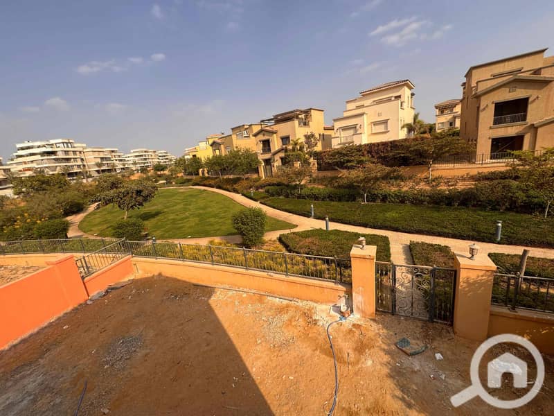 a6ba555c-5f86-4a0b-b40a-21eb2ad7d8fb. jpg