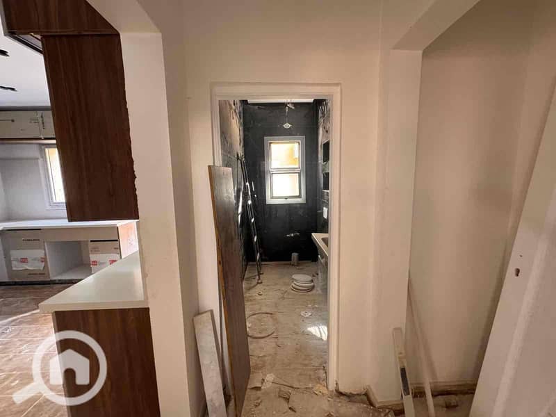 5 b1c87bd1-24fa-476d-83ba-c367b341ea99. jpg