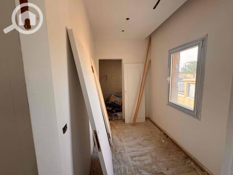 7 0d67ed42-47ab-4df0-bfca-45b57d037165. jpg