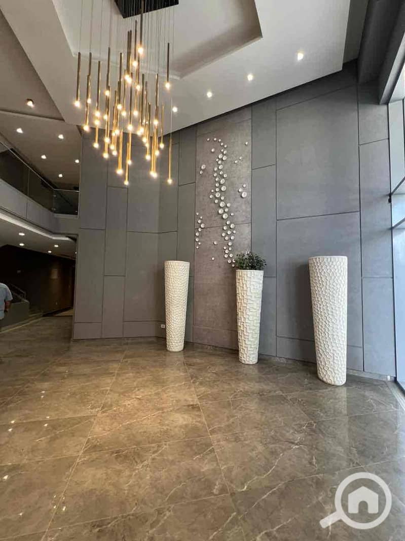 4 17ea3257-0c40-469e-8689-c7810fcf2520. jpg