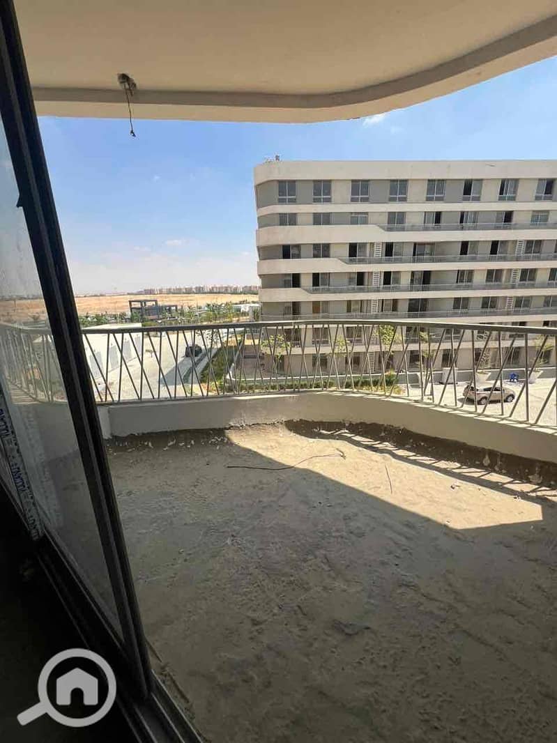 12 1cbb831f-9dab-401a-8636-ba6c8760f772. jpg