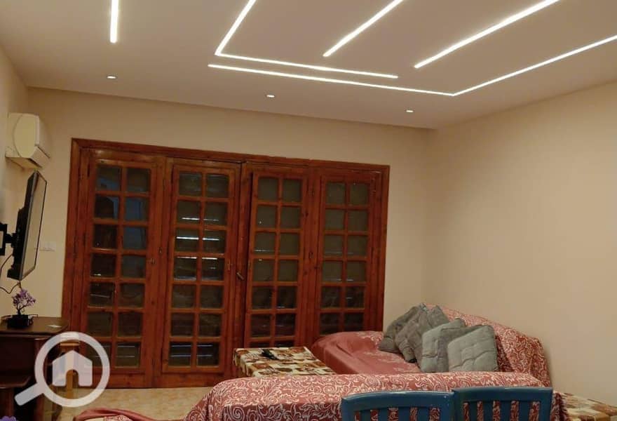 4 15a58ae6-ea8b-4ae5-896f-bffeba4805ae. jpg