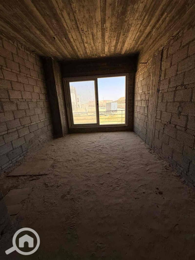 3 2c37e9c3-499a-4c76-981e-fed7ff8d316c. jpg