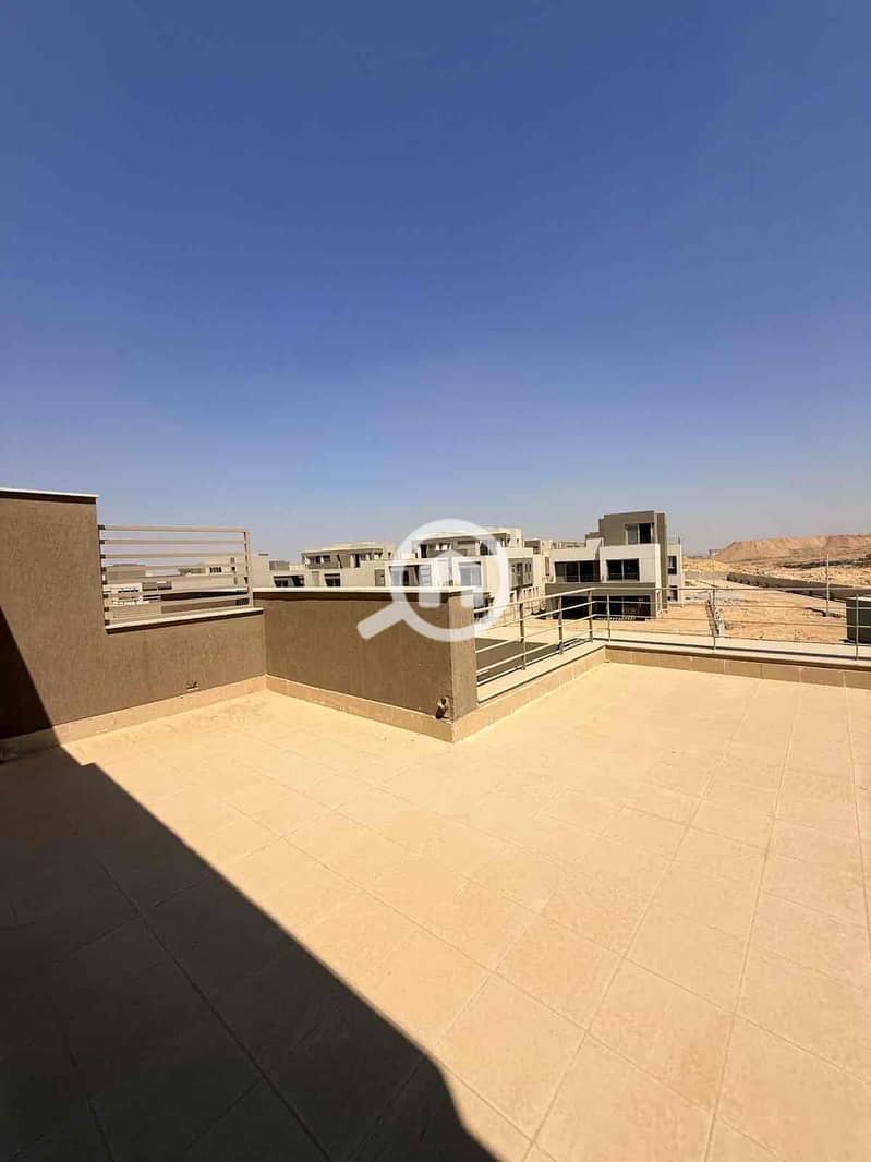 5 47e214fc-38f3-4ee9-b384-28a81db754d1. jpg