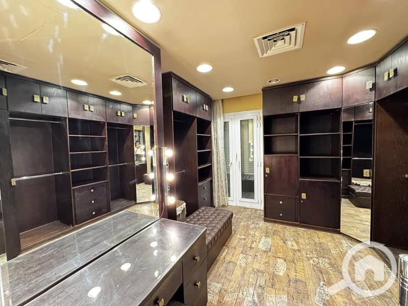 7 95337b27-2544-44f7-964f-0c52342c7601. jpeg