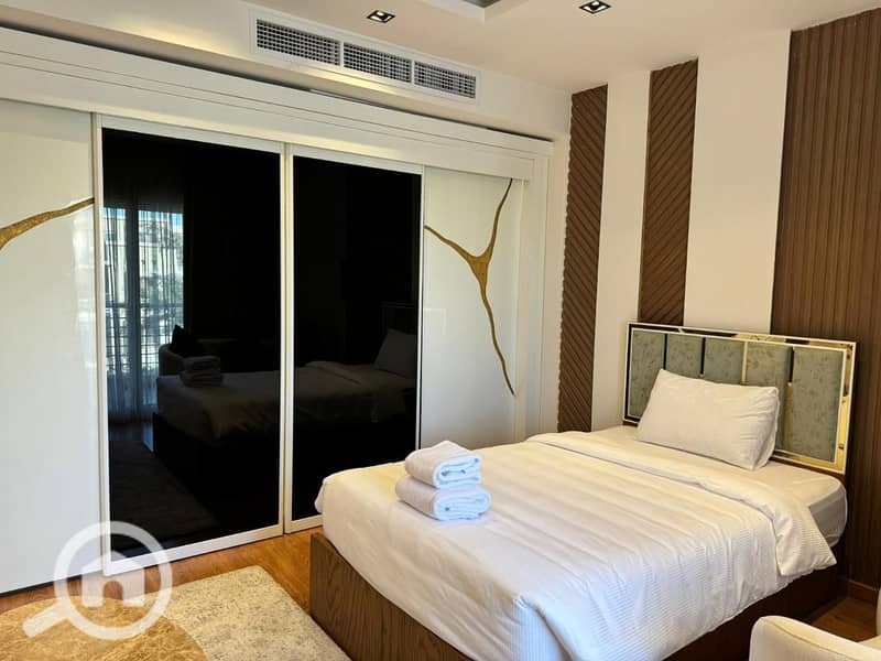 5 WhatsApp Image 2025-11-27 at 11.39. 04 AM (3). jpeg