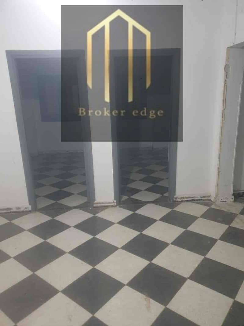 6 2a18580e-50a3-480f-a747-56db177f1bdd. jpg