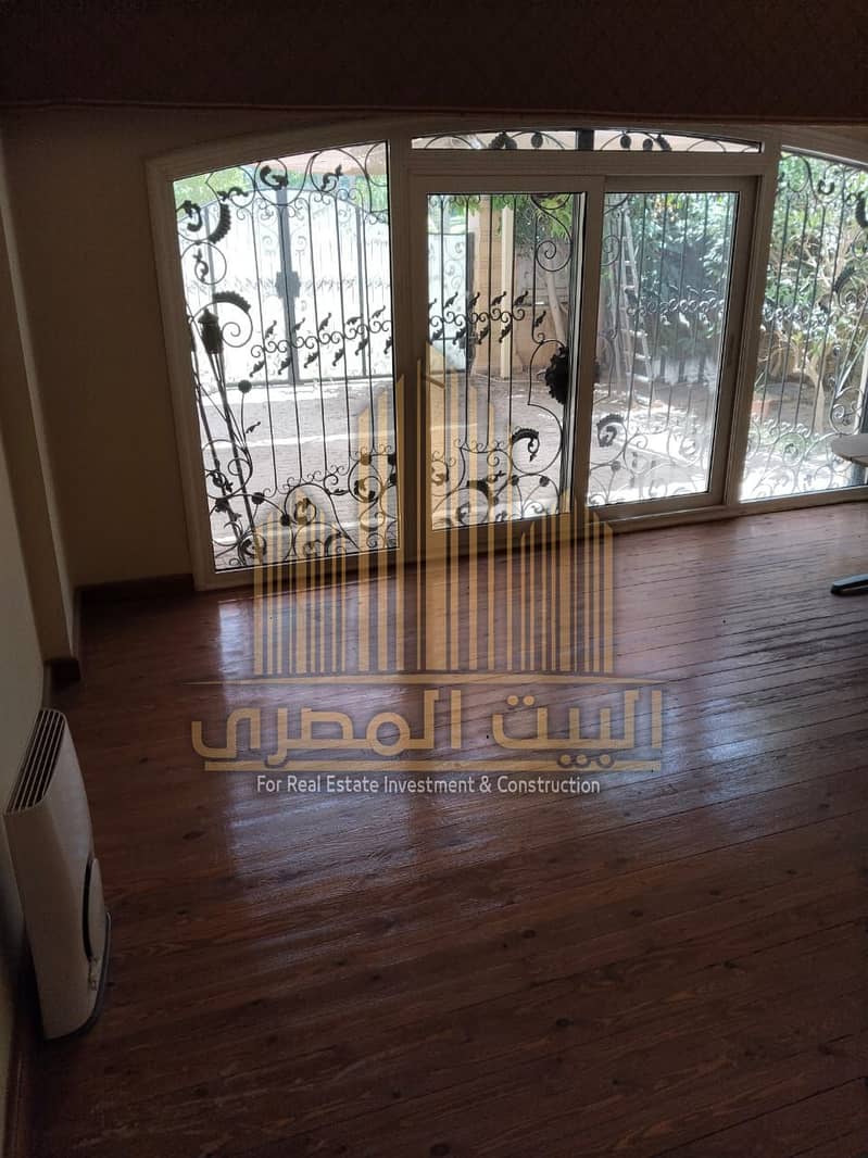 6 U849293 (18). jpeg