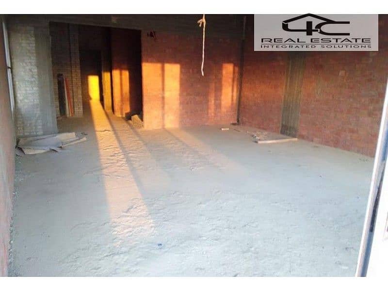 10 3816628-3bdd9o. jpg