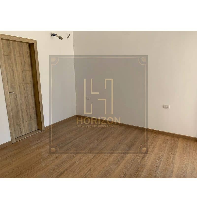 7 WhatsApp Image 2025-11-27 at 4.55. 43 PM. jpg