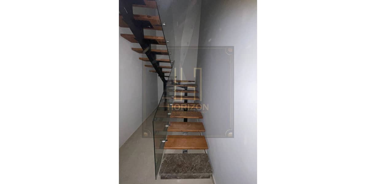 4 WhatsApp Image 2025-11-13 at 4.59. 12 PM. jpg